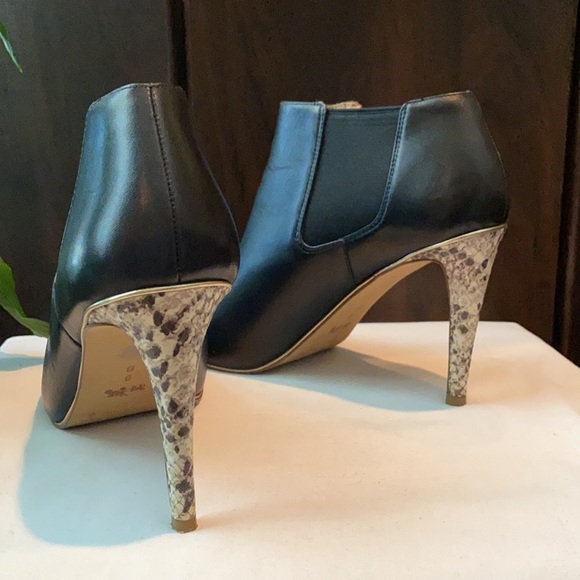 Sexy Coach Ankle Booties - Picture 3 of 9